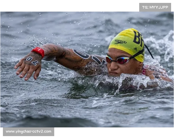 公开水域战术分析：马拉松游泳的跟游与冲刺时机选择